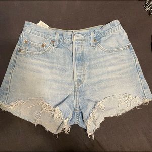 Levi Shorts 501